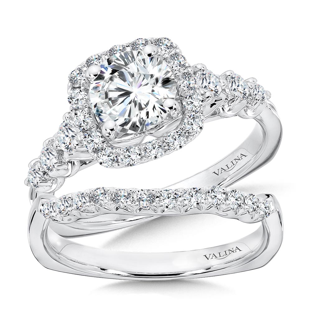 Tapered Cushion-Shaped Halo Diamond Engagement Ring — R1077W
