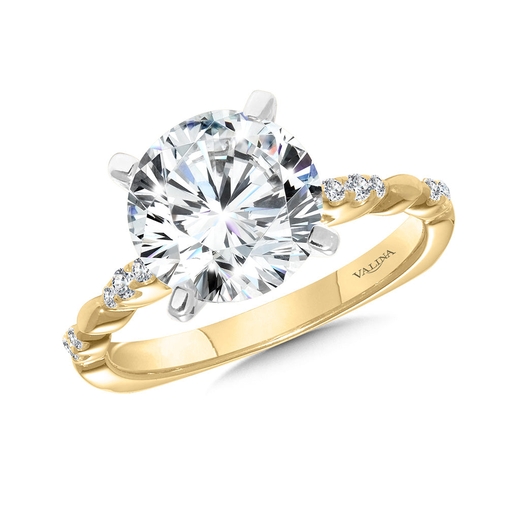 Diamond Scalloped Shank Engagement Ring — R2507Y