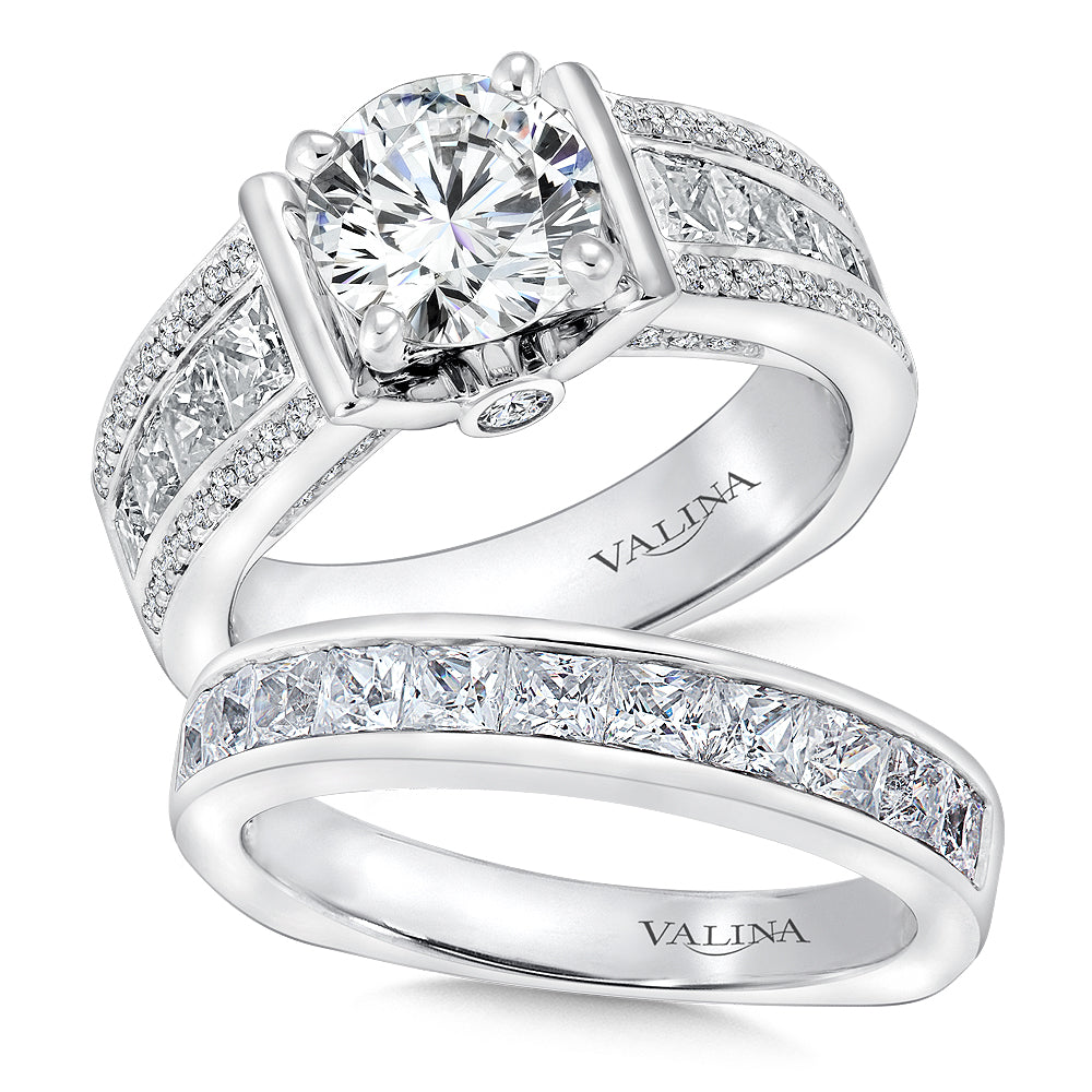 Diamond Engagement Ring — R9221W