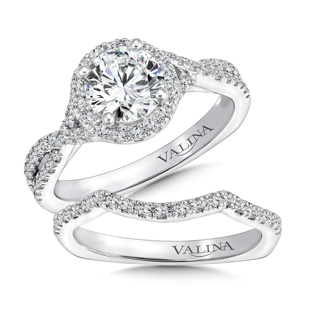 Round Halo Diamond Engagement Ring — R9654W