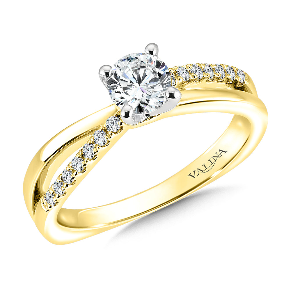 Diamond Engagement Ring — RQ9366Y
