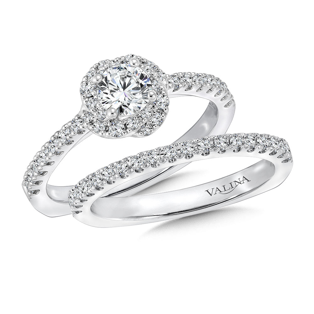 Floral Shape Halo Diamond Engagement Ring — RQ9408W