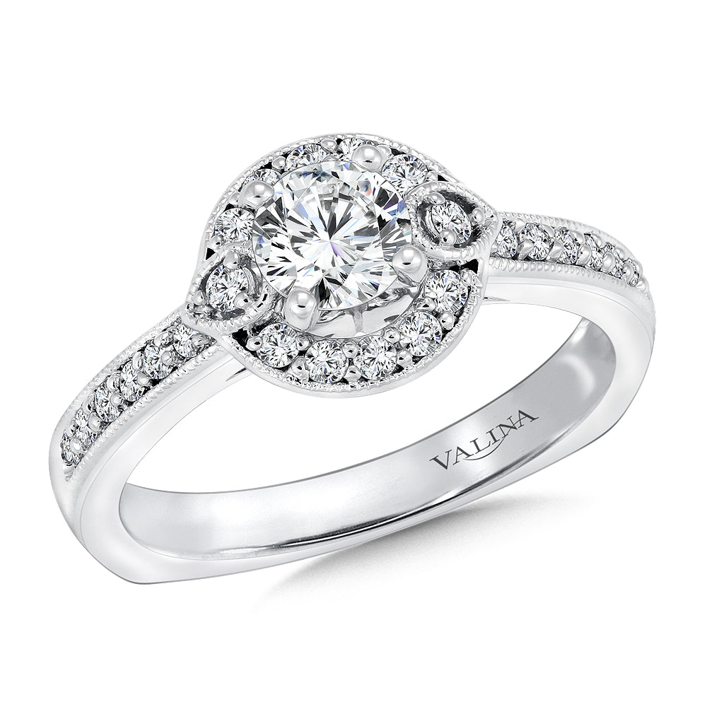 Round Halo Diamond Engagement Ring — RQ9440W